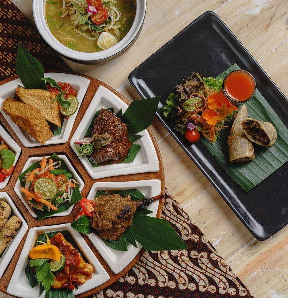 Kayumanis-Jimbaran-Home-Resto1.jpg