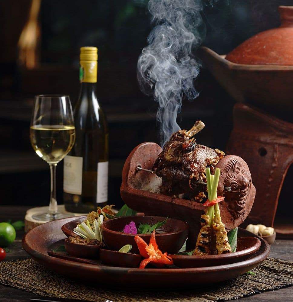 Kayumanis-Jimbaran-Home-Resto2.jpg
